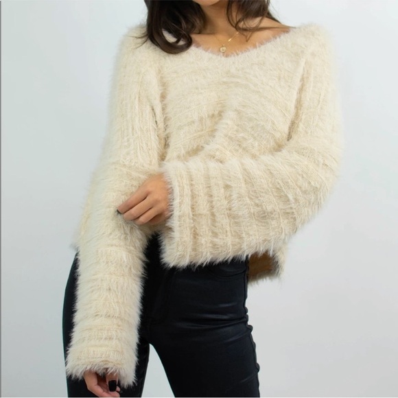 Urban Outfitters Sweaters - 💞UO,Pink Bandit Sweater,Statement Sleeves,Rare Pink Color,Excellent Con.,Size S